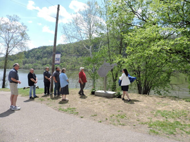 New sign helps to showcase community pride in New Cumberland